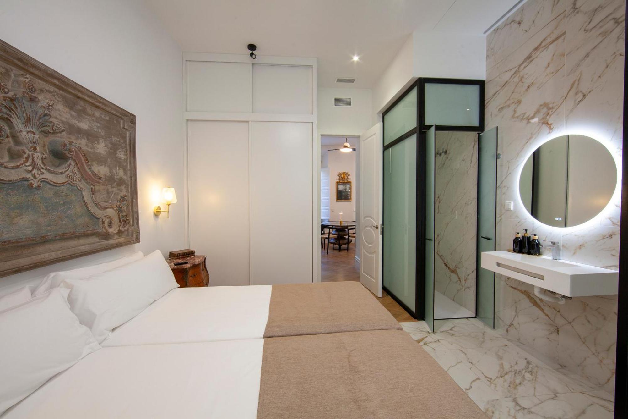 Pries Homes - Little Lotus Málaga Extérieur photo